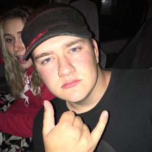 Meet your Posher, Carter